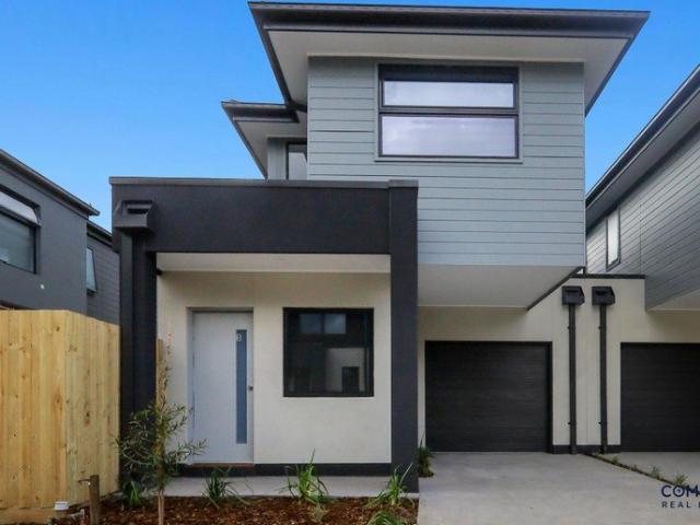 Stylish 3 Bedroom Townhouse