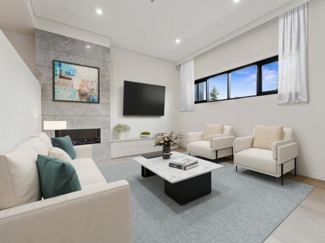 Stylish 3 Bedroom Townhouse in Enfield