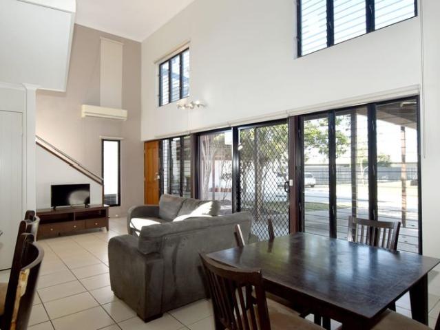 STYLISH 3 BEDROOM TOWNHOUSE…SECURE GATED COMMUNITY…MOVE IN READY!