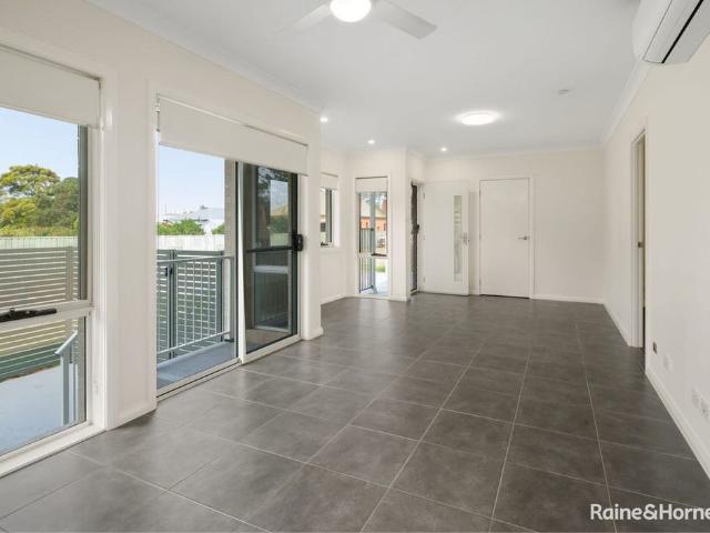 Stylish 3 Bedroom villa in New Lambton