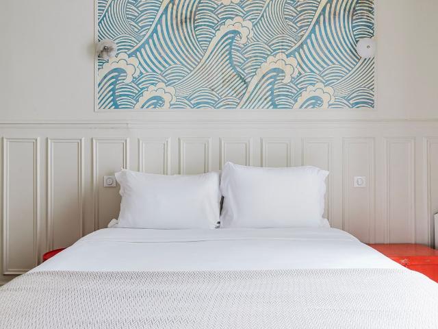 Stylish 3 Bedroom Apartment in Central Paris, Paris Amsterdam Apartments for Rent