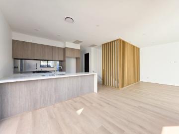 Stylish 3 Bedroom Family Home in Prime Box Hill Location