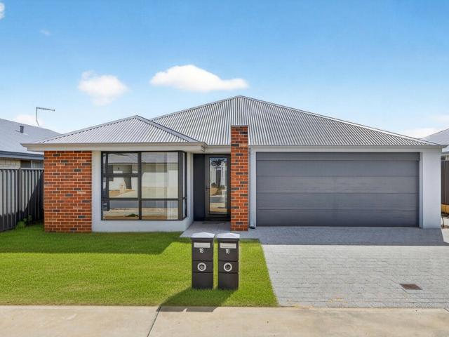 Stylish 3 Bedroom Home in Prime Baldivis Location