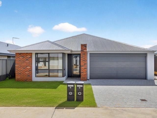Stylish 3 Bedroom Home in Prime Baldivis Location