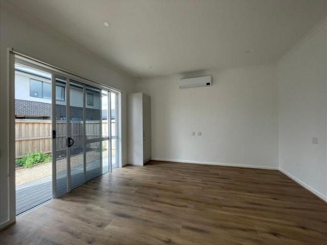 Stylish 3 Bedroom Home with Modern Comforts in a Prime Location!