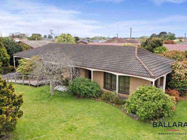 Stylish 3 Bedroom in Ideal Wendouree Locale