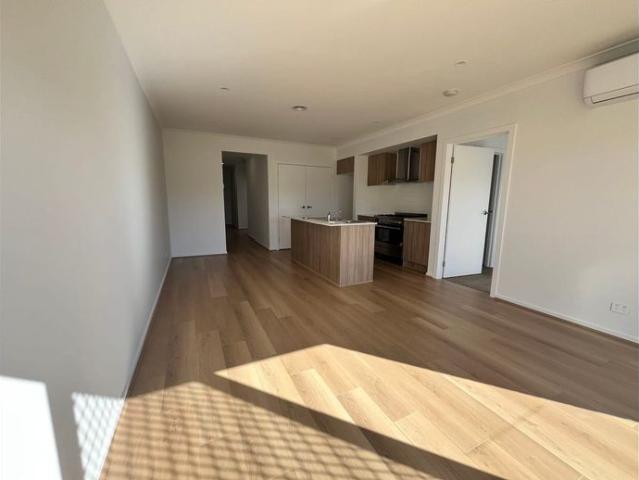 Modern Family Living with Parkland Views in Cranbourne East