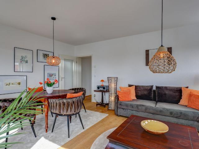 Stylish 3 Room Apartment in a Prime Neighbourhood near Zionskirchplatz, Berlin Amsterdam Apartments for Rent