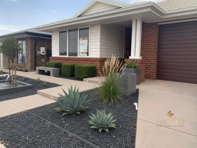 Stylish 4 Bedroom, Well Connected Family Home in a Prime Maddingley Location