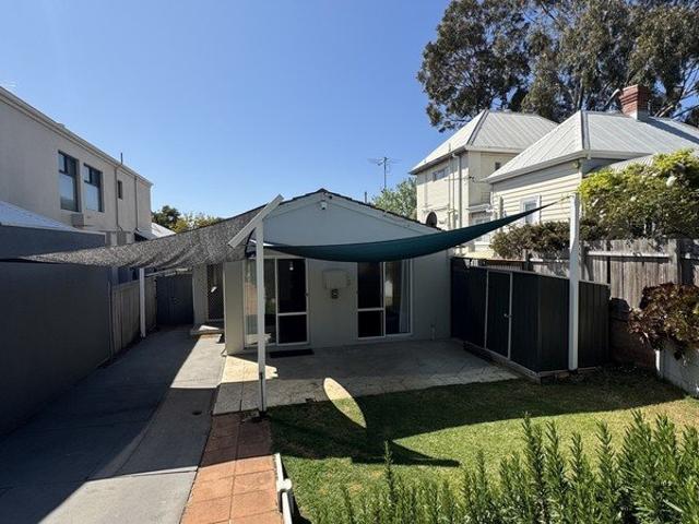Stylish 4 Bedroom Family Home in Prime Swanbourne Location