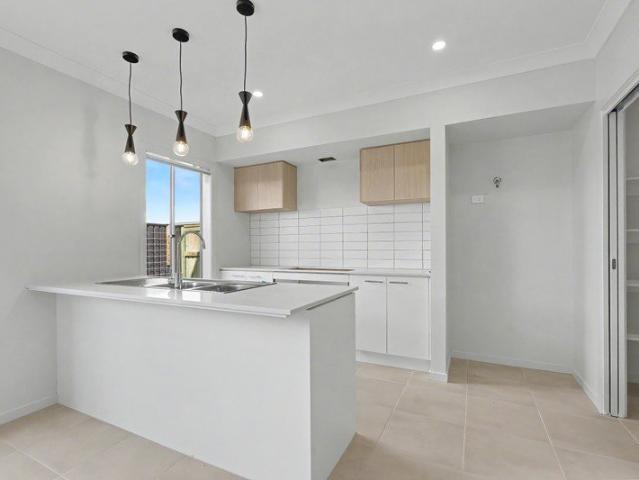 Stylish 4 Bedroom Home with Space for the Whole Family