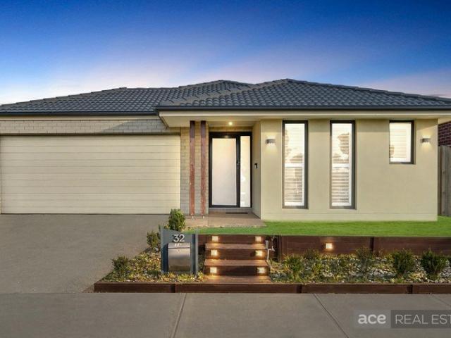 Stylish 4BR Home in a Quiet Lifestyle Enclave