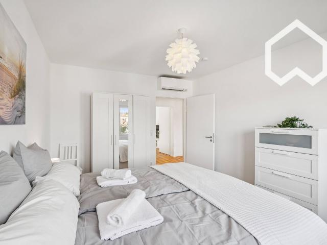 Stylish 58 m² apartment with balcony & panoramic city views, Pforzheim Amsterdam Apartments for Rent