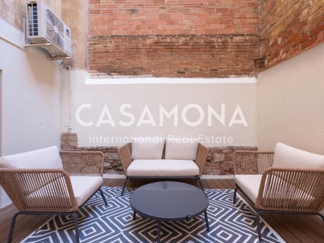 Stylish 61m² Apartment with Patio in Eixample Dreta
