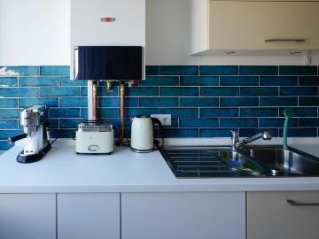 Stylish | 70 sqm | Box spring bed | Netflix | Near DUS 25km, Krefeld Amsterdam Apartments for Rent
