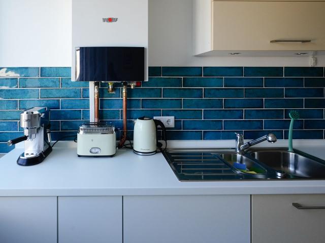 Stylish | 70 sqm | Box spring bed | Netflix | Near DUS 25km, Krefeld Amsterdam Apartments for Rent