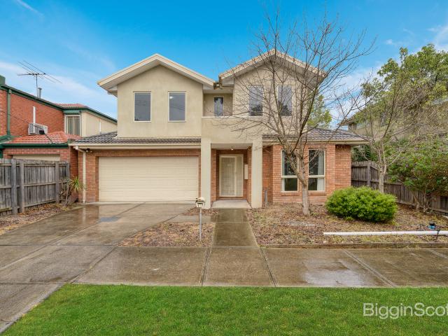 Stylishly appointed & Superbly Positioned