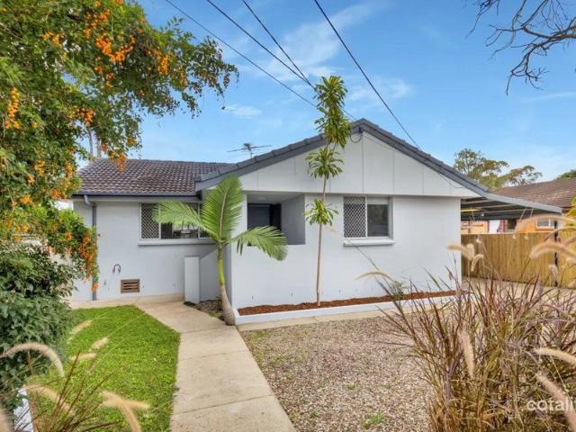 Stylishly Family Home on 602sqm Convenience, Comfort & Future Potential