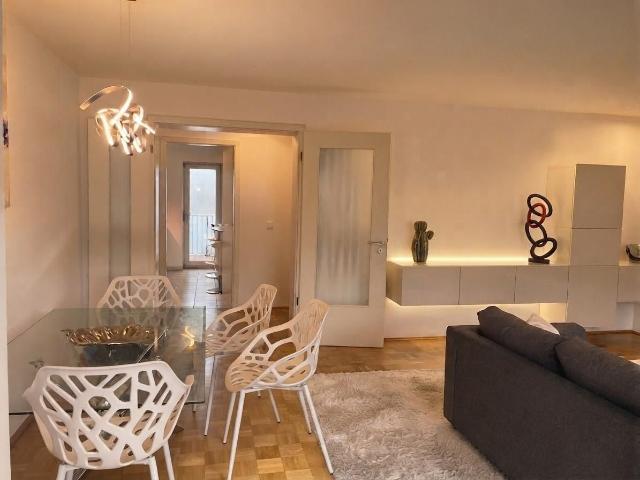 Stylishly furnished apartment in Frankfurt Westend – 2 balconies, skyline view, Frankfurt Amsterdam Apartments for Rent