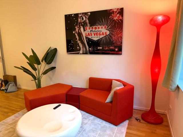 Stylishly Furnished in the Historic Bleichertwerke, Leipzig Amsterdam Apartments for Rent