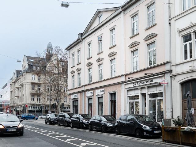 Stylishly furnished 3 room apartment 90 m² with 2 bedrooms – fully equipped & move in ready, Wiesbaden Amsterdam Apartments for Rent