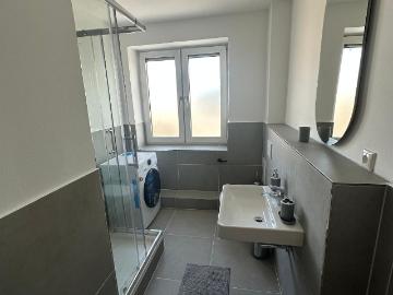 Stylishly furnished 3 room apartment with 67 m² of living space