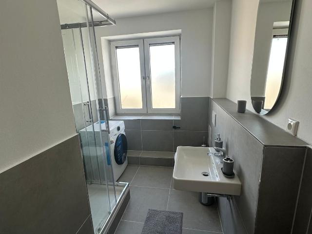 Stylishly furnished 3 room apartment with 67 m² of living space