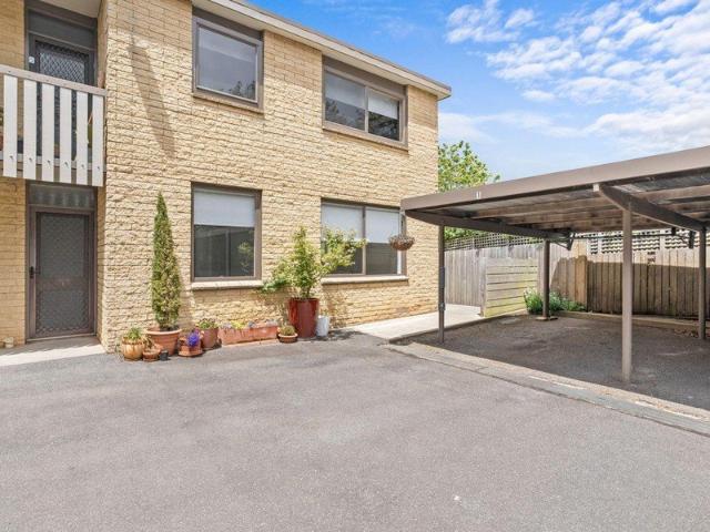 Stylishly Renovated and Ideally Located