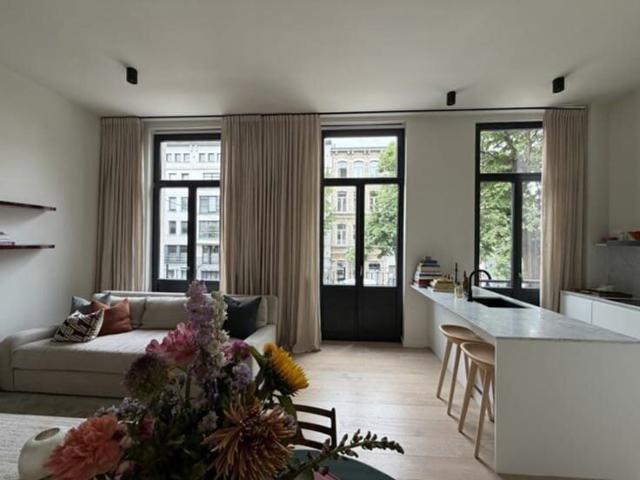 Stylishly renovated apartment in Zuid district