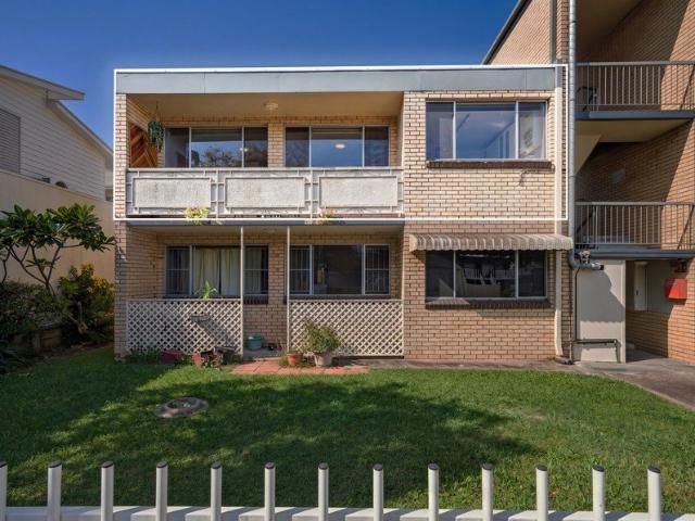 Stylishly Renovated Apartment in Prime Nundah Position