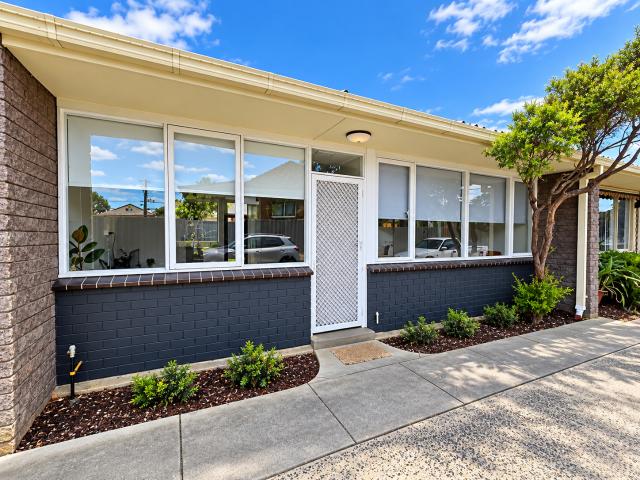 Stylishly Renovated Coastal Living
