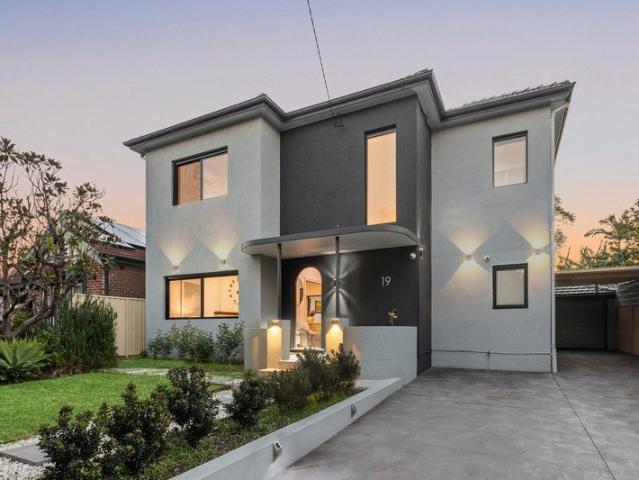 Stylishly renovated family home in premium address
