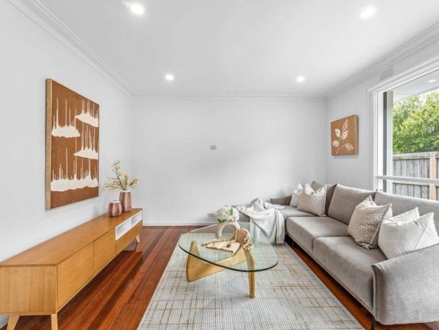 Stylishly Renovated Family Living in Dual School Zones