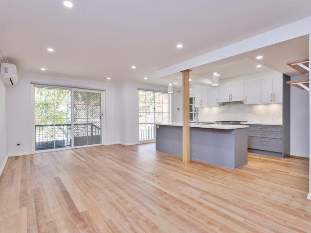 Stylishly Renovated Home in Prime Avondale Heights Location