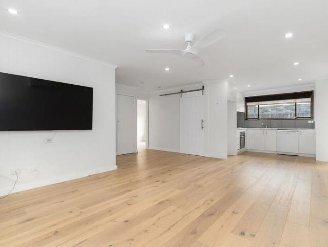 Stylishly Renovated Living in a Boutique Block