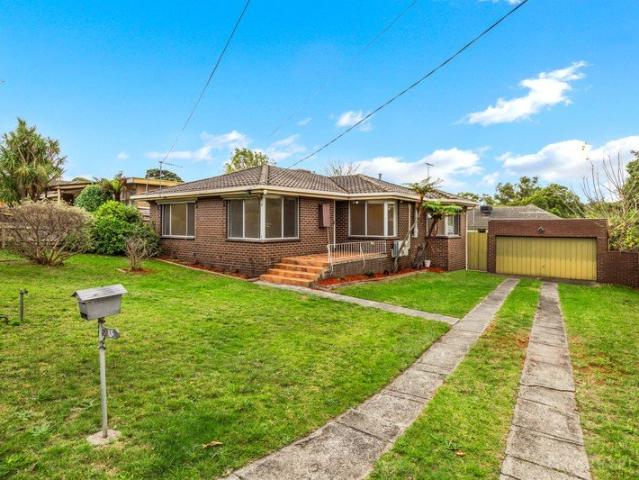 STYLISHLY RENOVATED & READY FOR YOUNG FAMILIES TO THRIVE