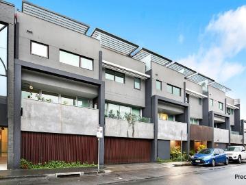 Stylishly Renovated Richmond Living