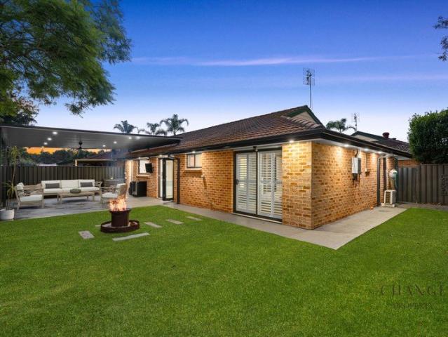Stylishly Renovated Single Level Villa with Expansive Alfresco Living