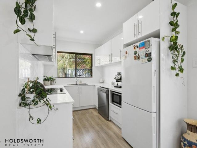 Stylishly Renovated Villa in Prime Joondanna Location Comfort, Convenience & Low Maintenance Living