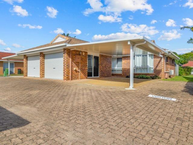 Stylishly Renovated Villa with Leafy Outlook in Sought After Strathpine Gardens
