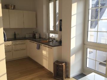 Stylishly Renovated 90 sqm Design Apartment in a Classic Historic Building, Frankfurt Amsterdam Apartments for Rent