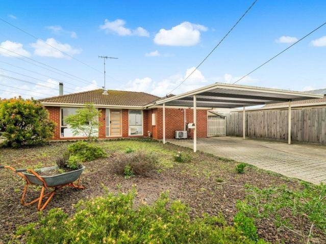 Stylishly Updated Family Living with Space, Comfort & Outstanding Value
