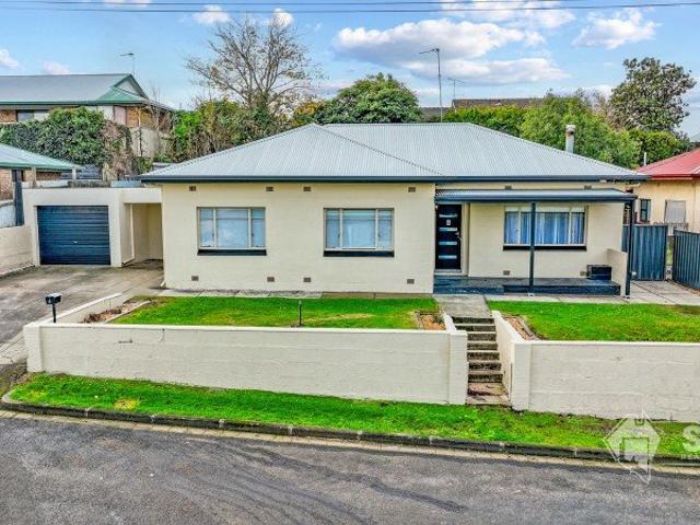 Stylishly Updated Mount Gambier Stone Home