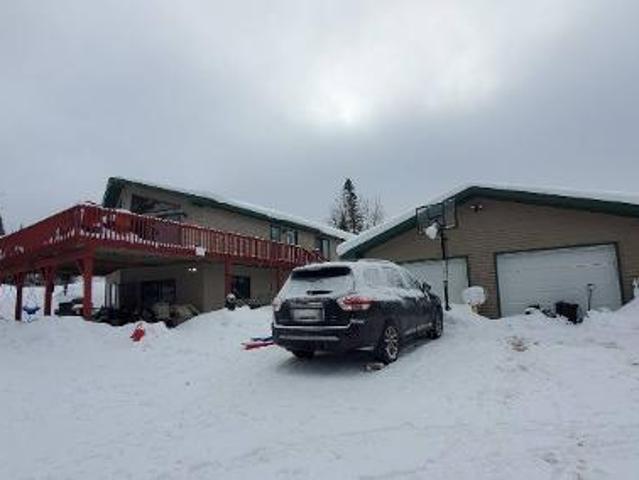 Sumac Dr