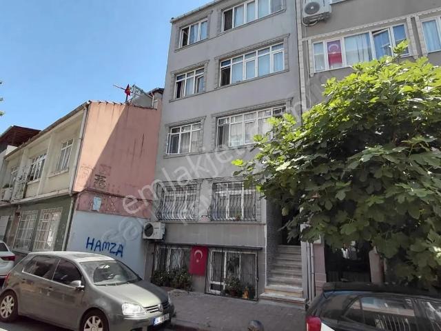 Sümbül Efendi Mah. 1+1 Merkezi Konumda Satılık Daire