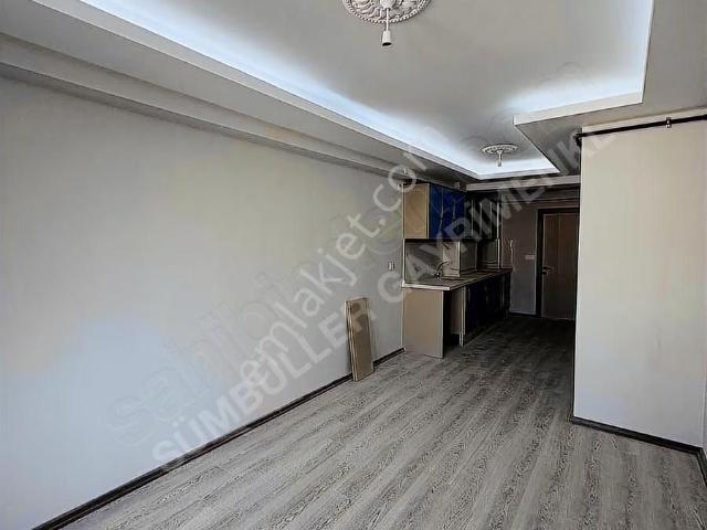 Sümbüller'den Cadde Üstü 70m² Anahtar Teslim 1+1 Daire