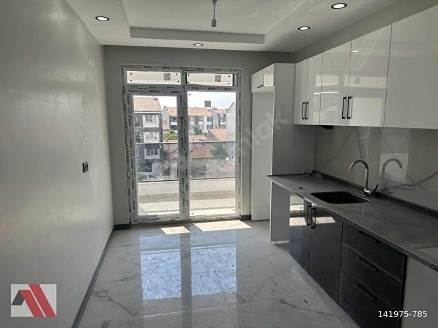 SÜMBÜLLER'DEN CADDE YAKINI Z.ISITMA E.BANYO 105M2 GENİŞ 2+1DAİRE