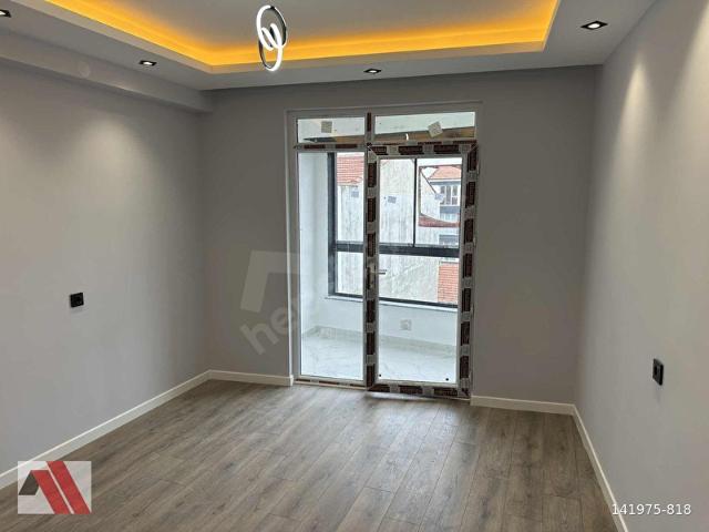 SÜMBÜLLER'DEN ANADOLU ÜNİ YAKNI İSKANLI Z.ISITMA BALKON GENİŞ2+0