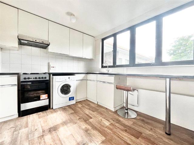 Summerwood Road, Isleworth TW7, 3 bed flat to rent, £1,750 pcm | PrimeLocation
