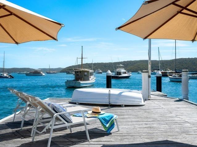 Summer Crest | Deep Waterfront Living with Exceptional Boating Facilities